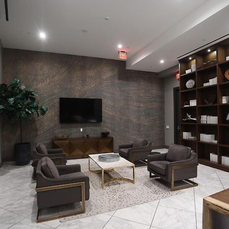Houston'S Downtown Oasis Aparthotel Esterno foto
